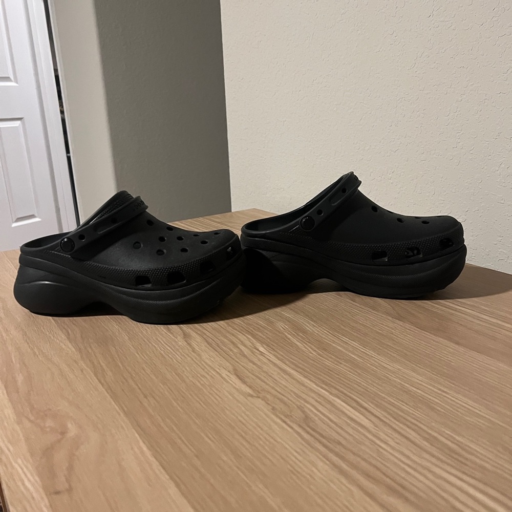 CROCS Platform Clogs in Black - Picture 3 of 6